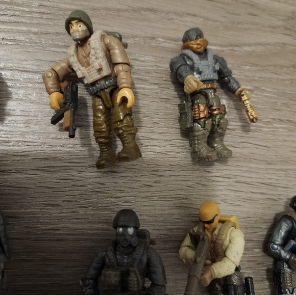 Mega Construx Call of Duty Action Figures Lot of 10 - Picture 6 of 7
